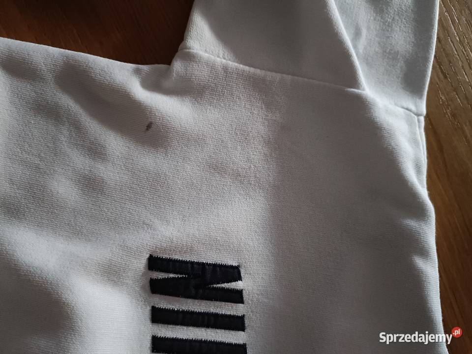 Biała bluza z kapturem Dla Dziecka Białystok