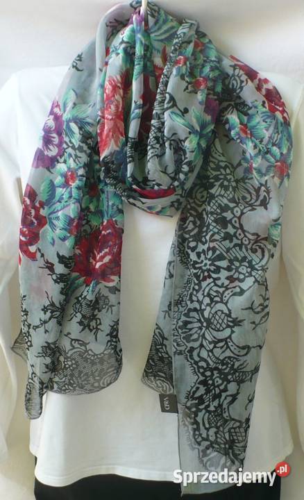 szalik duży cienki w róże Dla kobiet Suwałki