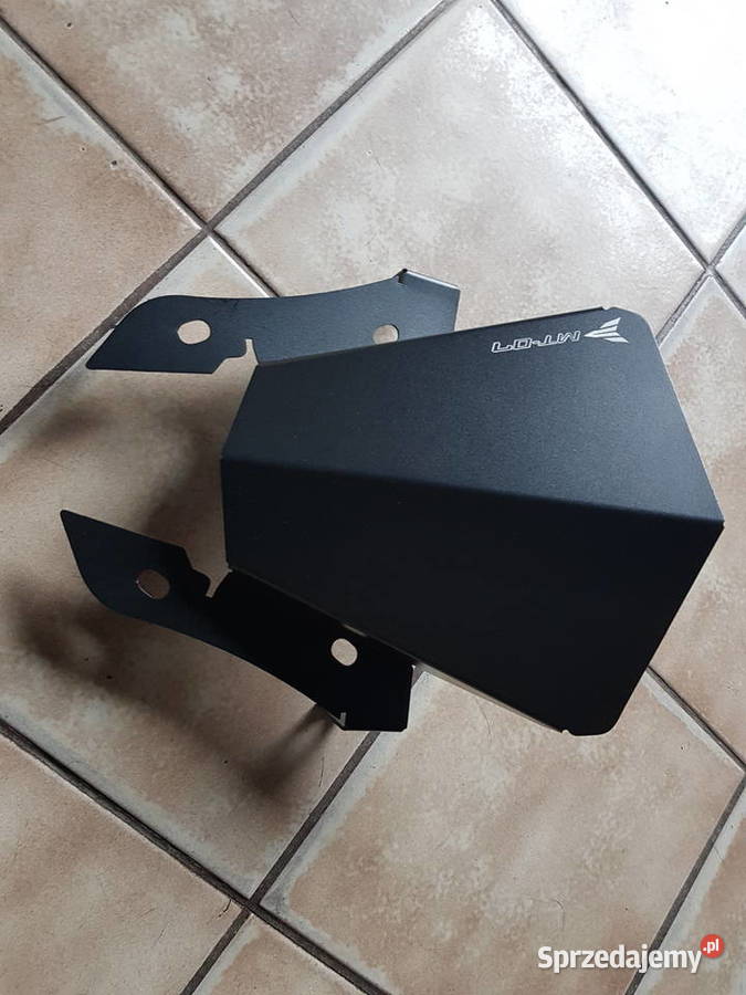YAMAHA mt07 mt 07 oslona zegarow szybka 201317