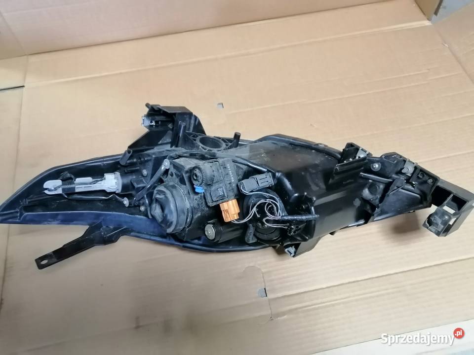 Lampa prawy przód Mazda 5 0510 lampy tyl Części samochodowe śląskie Cieszyn