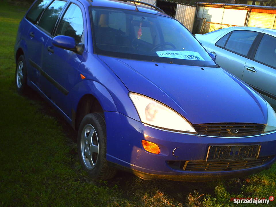 Roleta bagażnika Ford Fokus Mk1 Kombi Rok produkcji 2001 Wyposażenie wnętrza Kiszkowo