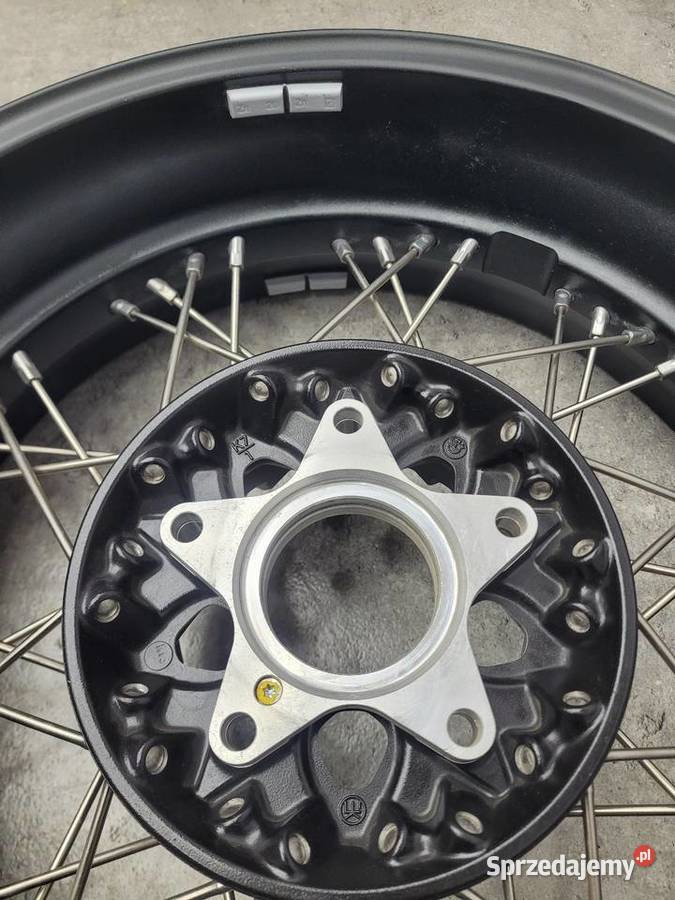 BMW R NINE T FELGA TYŁ TYLNA 17 MT550 H2 1423 Nowy Tomyśl sprzedam