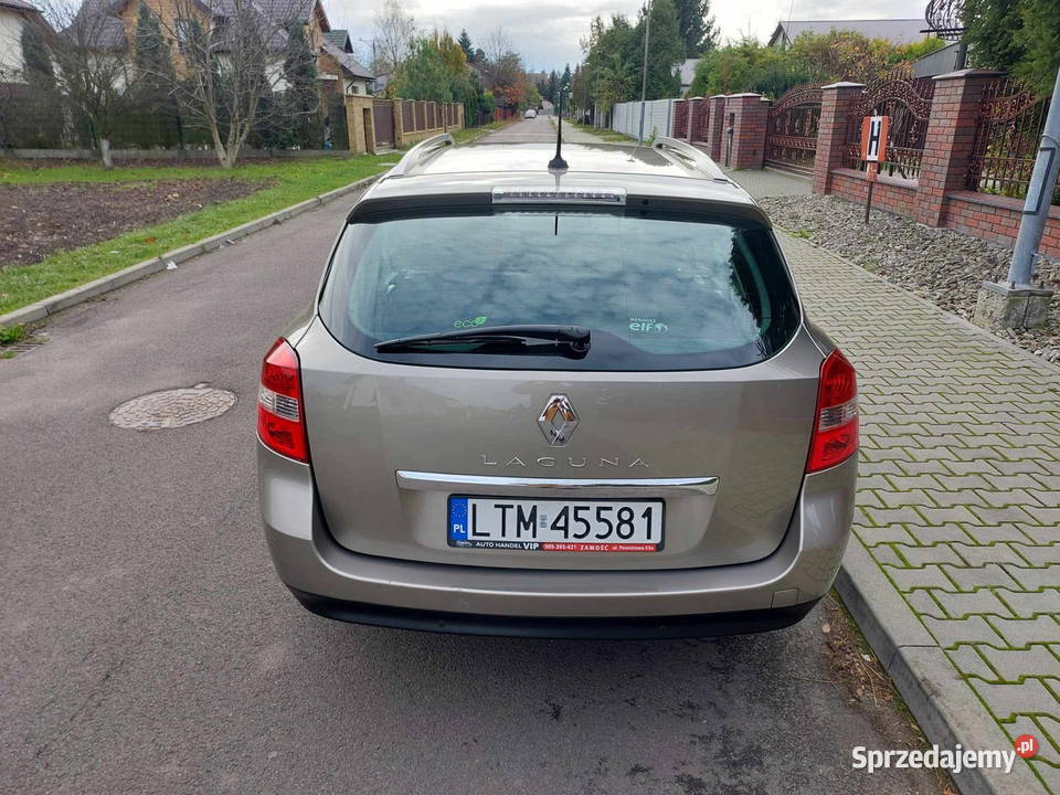 Samochód osobowy marki Renault laguna III z 2009 Sahryń