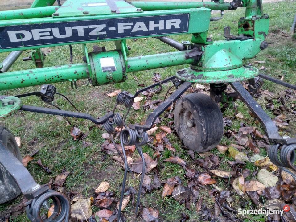 Przewracarka do siana Deutz-Fahr Zgrabiarki i przetrząsacze mazowieckie