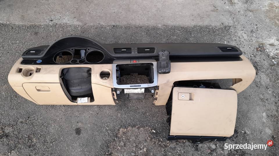 Konsola deska rozdzielcza Passat B6 Sieradz