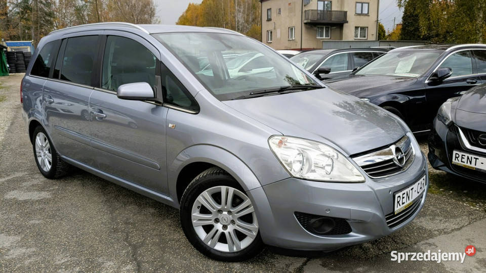 Opel Zafira 16i116OPŁACONYBezwypadkowy7Osób centralny zamek sprzedam