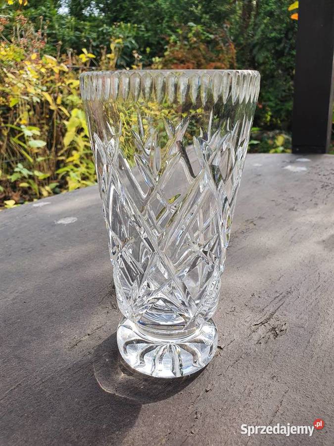 Ciężki kształowy wazon