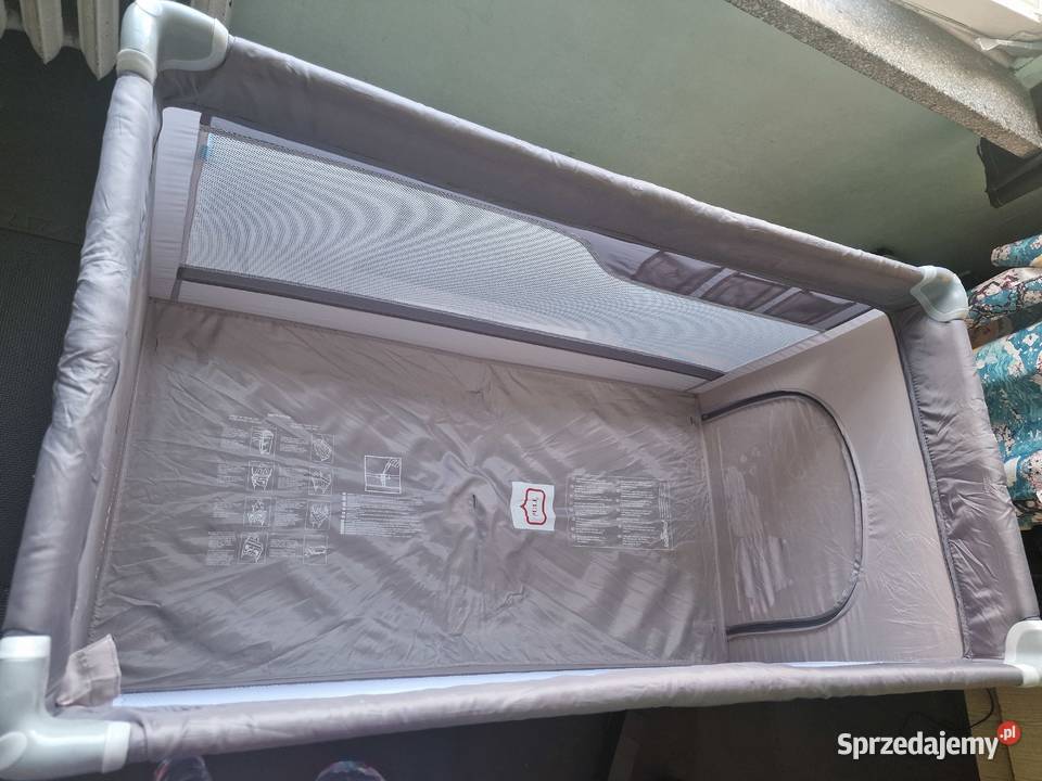 Łóżeczko turystyczne Baby Design Dream Grey z