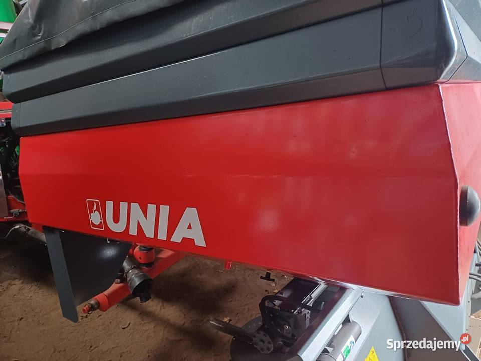 Rozsiewacz Unia MXL 3000 Radowo Małe