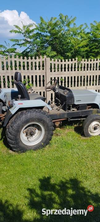 Ciągnik sam 16 diesel Ford Blachownia