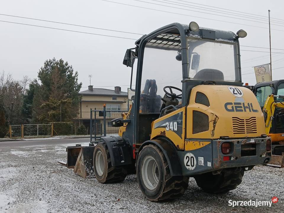 Gehl AL300 Gehl AL300 Ładowarka kołowa 2016 Złoczew sprzedam