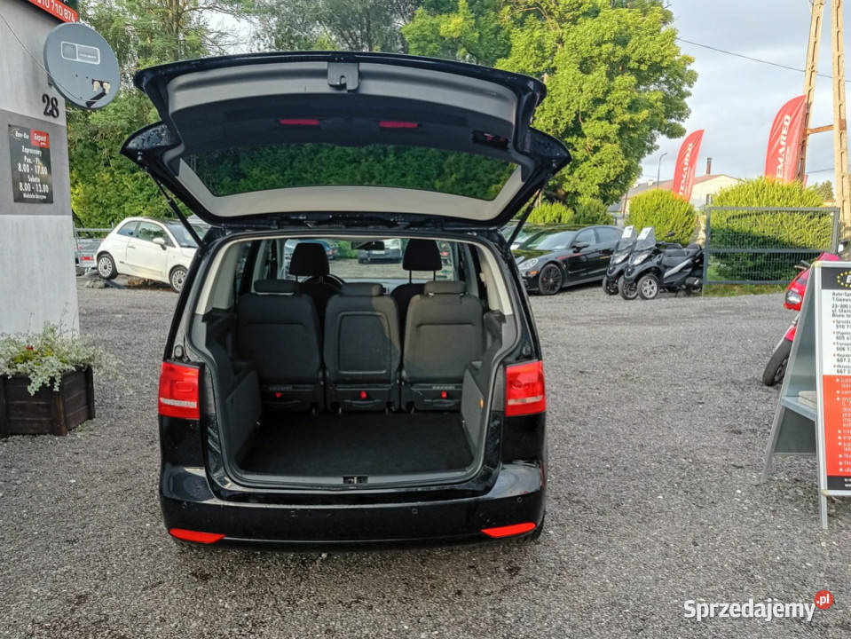 Volkswagen Touran Możliwość zamiany II 20102015 Rok produkcji 2011 Janów Lubelski sprzedam