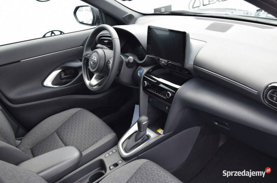 Toyota Yaris Cross 116 Style Super Niska Kamera