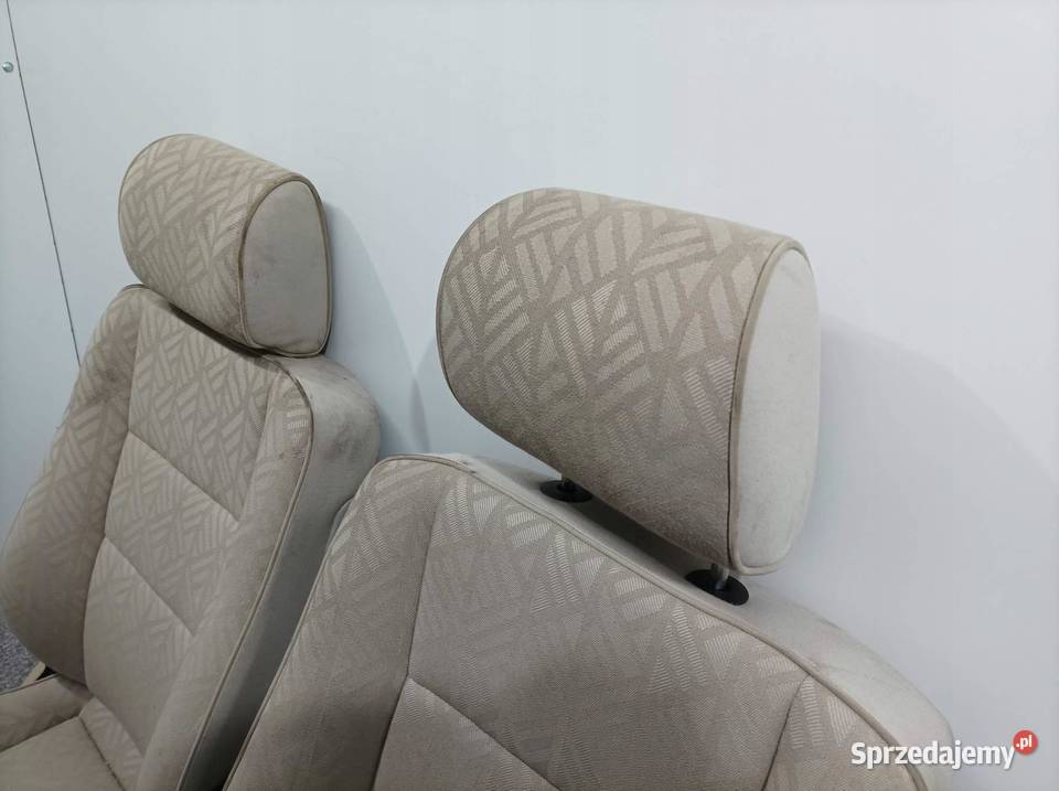 FOTELE KANAPA BOCZKI JASNE SEDAN MercedesBenz