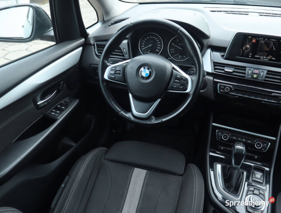 BMW 2 Gran Tourer 216d Gran Tourer gniazdo USB