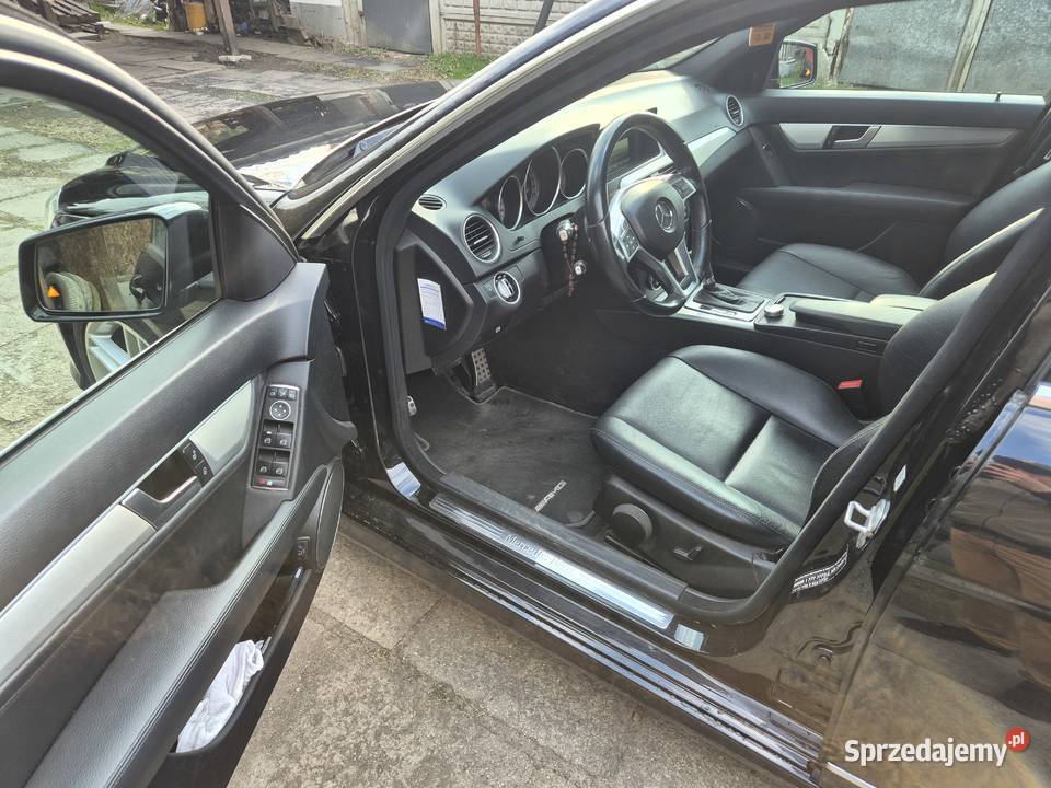 MercedesBenz C300 CDI AMG 4matic Automat Bez nieuszkodzony Skierniewice