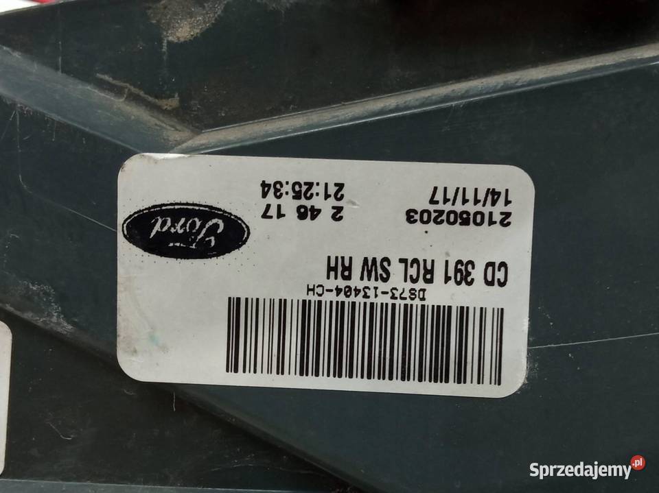LAMPA TYŁ PRAWA KOMBI DS7313404CH Ford Mondeo