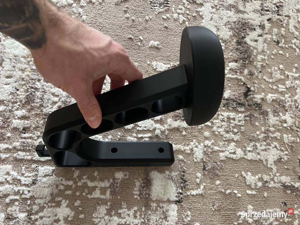 Wieszak na kask i strój motocyklowy Gliwice