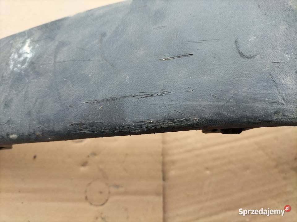 AUDI 80 B4 80B4 LISTWA ZDERZAKA PRAWA LEWA Kamień-Kolonia