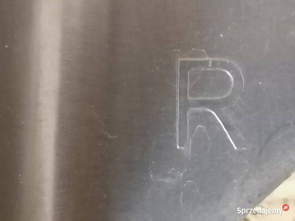 MERCEDES W205 ŚLIZG MOCOWANIE ZDERZAKA Pozostałe Pleszew