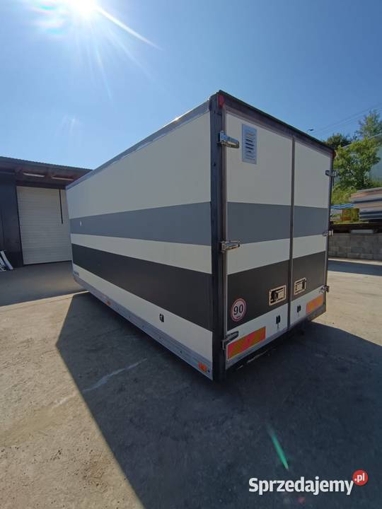 Kontener Izoterma Kontener Magazynowy Magazyn Izotermy Kamionka Mała