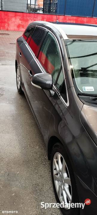 Toyota Avensis t27 Łańcut