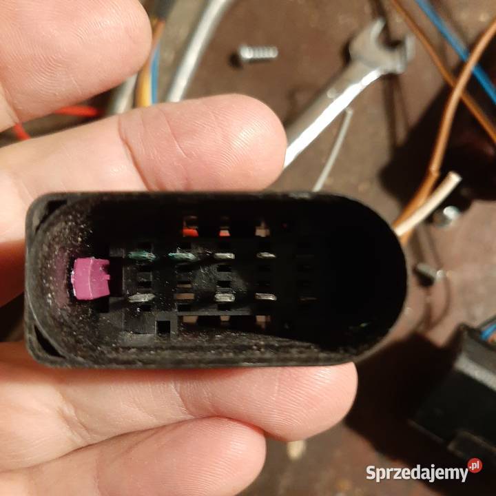 silnikdo podnoszenia reflektora touran Rzeszów sprzedam