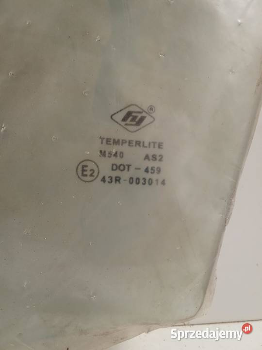 Szyba Boczna Lewa Przednia Mercedes Cclass W202 wielkopolskie Bralin sprzedam