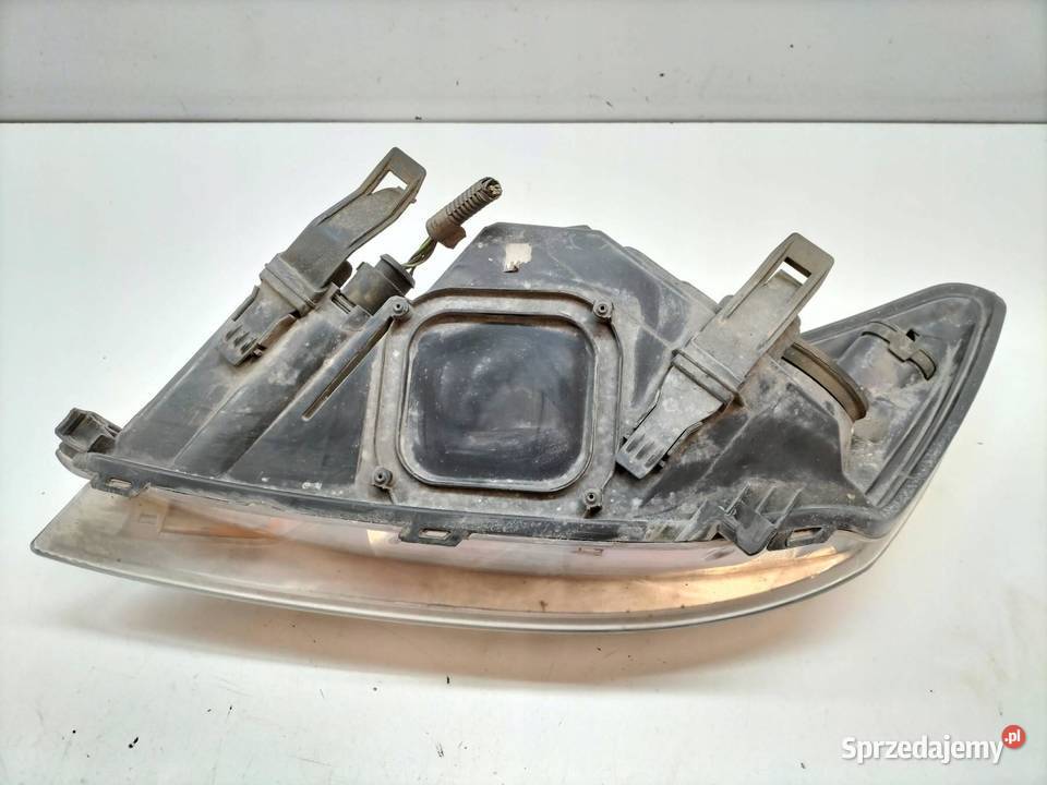 LAMPA PRZÓD PRAWA LIFT EUROPA 8M5113W029AD Ford