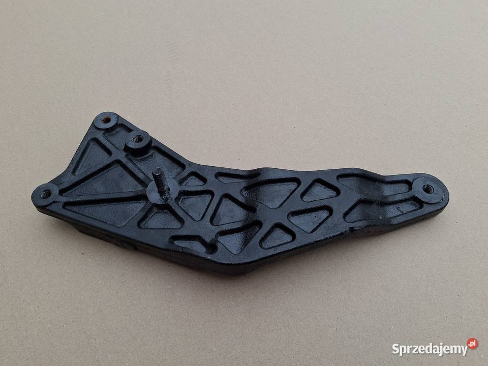 MAN TG3 TGX 3 WSPORNIK UCHWYT ZDERZAKA PRAWY Bieleń