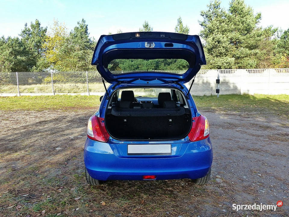 Suzuki Swift 12 COMFORT nieuszkodzony