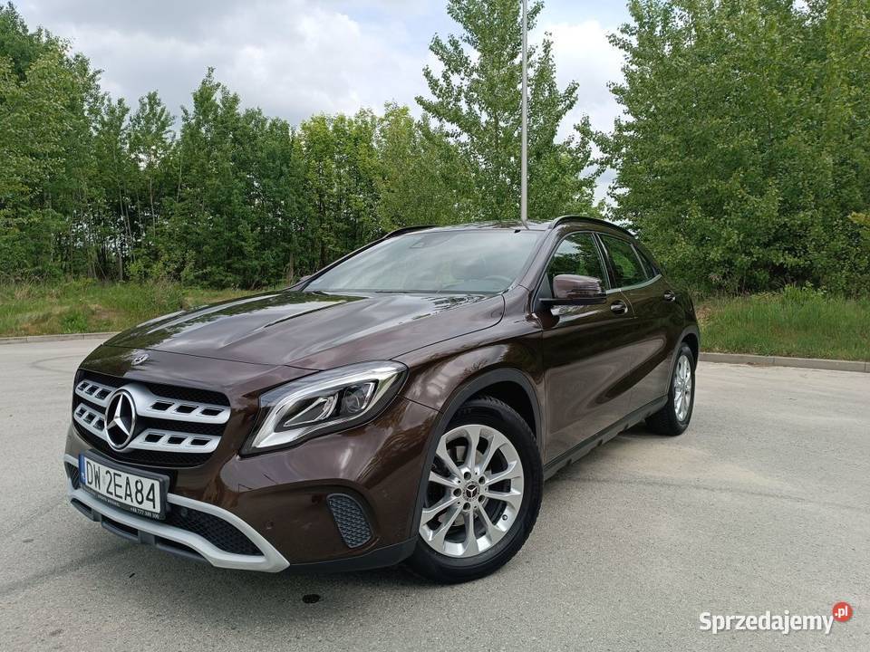 MercedesBenz GLA 180 7GDCT 16 Benzyna 122 2018r opolskie Kędzierzyn-Koźle