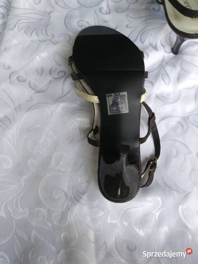 Sandałki paski na szpilce nowe 25.5cm Lublin