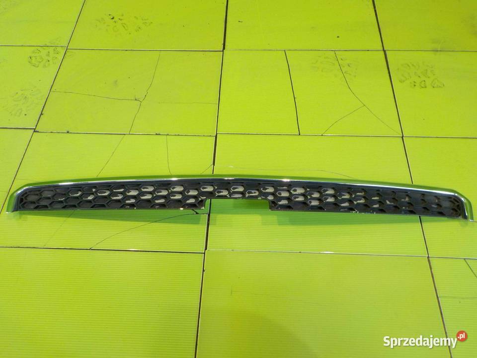 CHEVROLET CAPTIVA 09r atrapa grill 96442715 osobowe Suków
