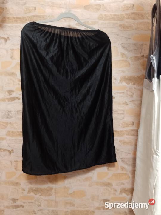 4042 LXL Czarna półhalka pod spódnicę z Londynu Kraków
