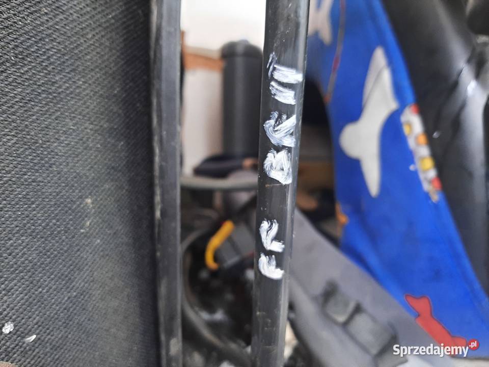 Fiat Bravo II prawy fotel pasażera z poduszką osobowe Wyposażenie wnętrza Ksawerów sprzedam