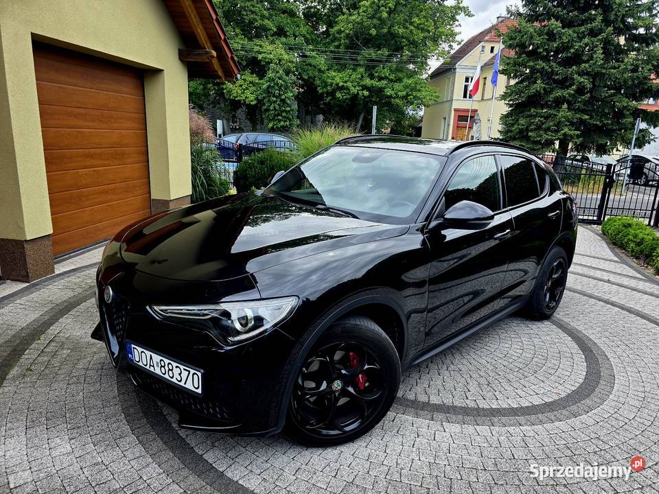 Alfa Romeo Stelvio 20T 280 2018r radio Oława sprzedam