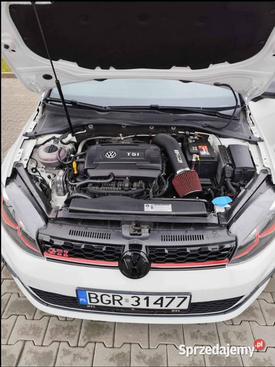 VW Golf 7 GTI Performance