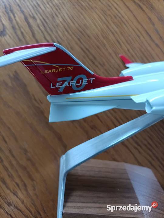 Model samolotu BOMBARDIER Learjet 70 Poznań sprzedam