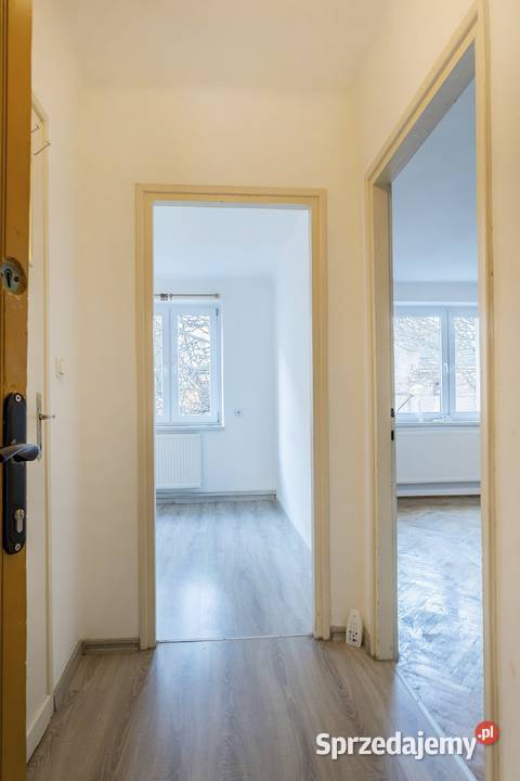 JarosławSienkiewicza 36 m Kawalerka centrum duża Piętro 2 Jarosław