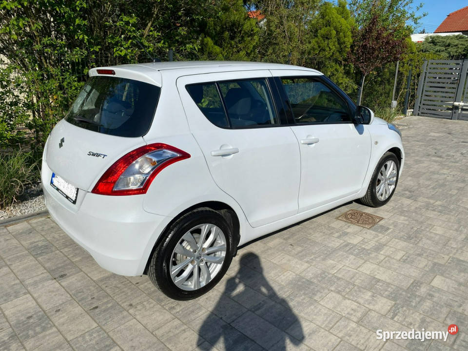 Suzuki Swift Niski oryginalny przebieg V centralny zamek Poznań