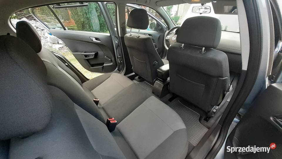 Opel Astra H 14 16v 90 2010