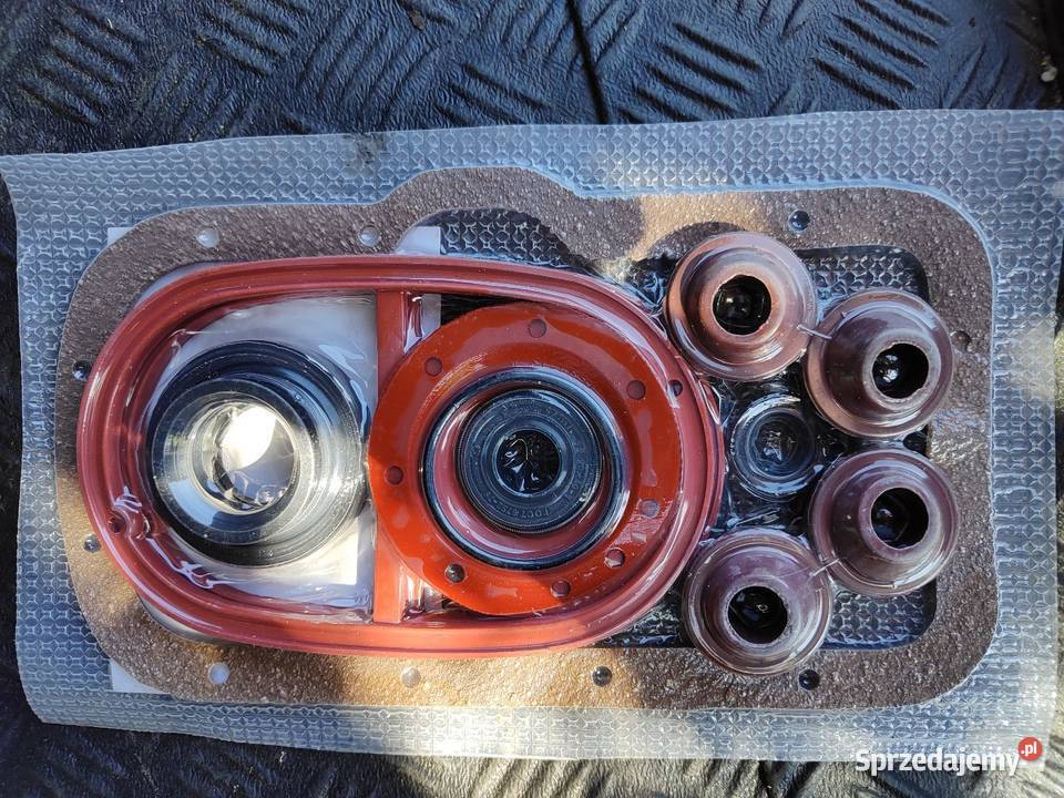 Uszczelki i uszczelniacze silnika Ural M61 M62 Leszno