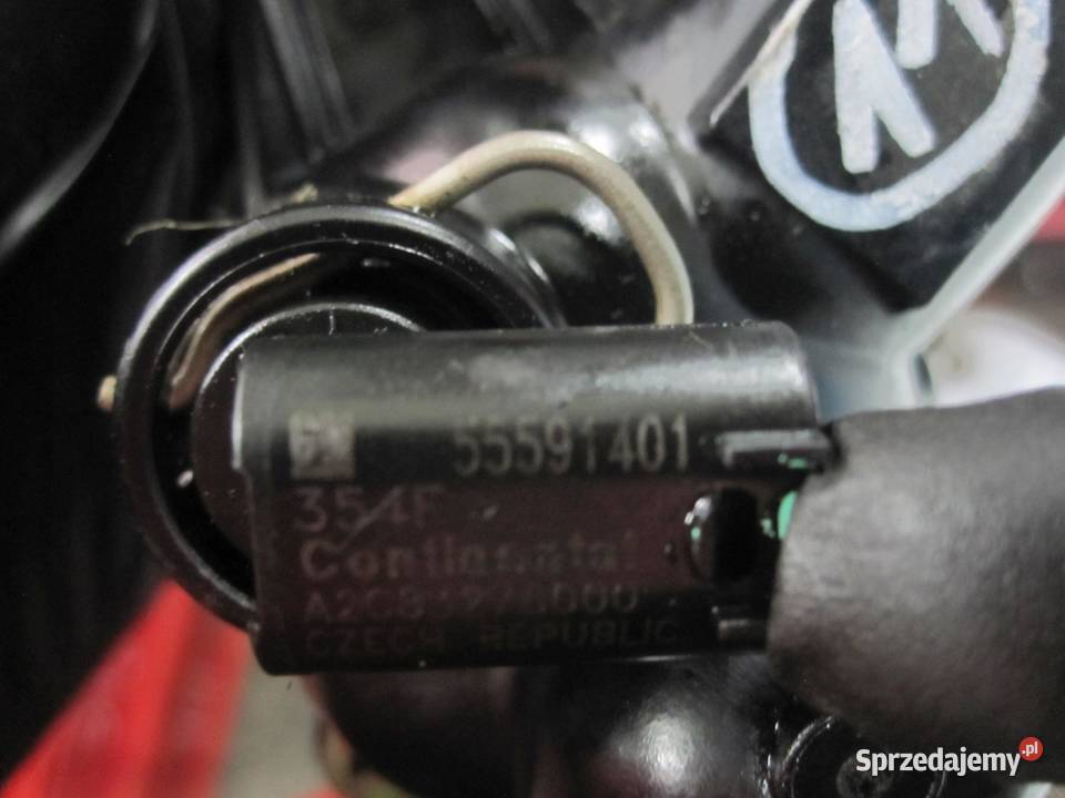 CORSA 14 16V 15r obudowa termostatu 55594401