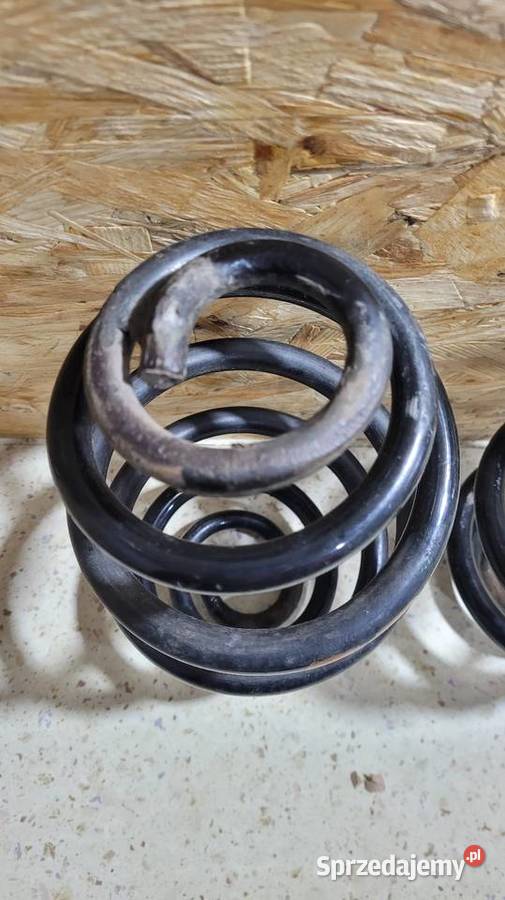 Sprężyny zawieszenia tył VW Audi Skoda Łowicz