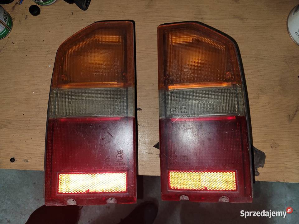 Suzuki Vitara I 8899 Lampy tył tylne