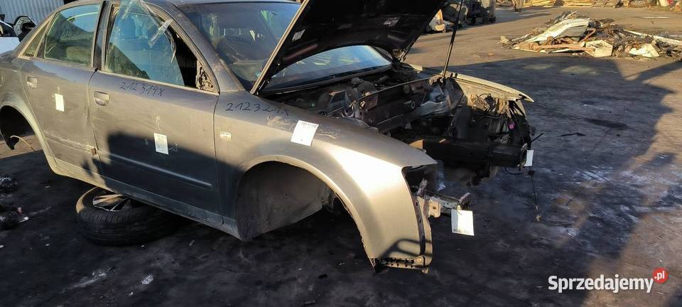 ĆWIARTKA PRAWA PRZÓD AUDI A4 B6 LX7Z Lipno