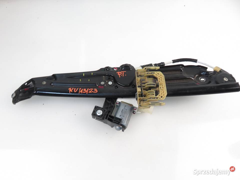 PODNOŚNIK SZYBY PRAWY TYLNY BMW F10 7208018 małopolskie