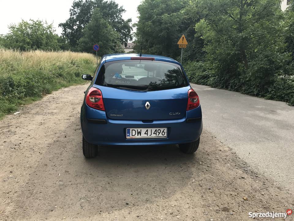 Renault Clio 15 Dci 2006 Małe Sprytne Samochody osobowe Kraków
