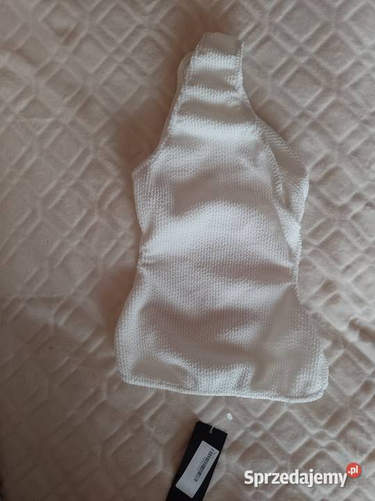 38M Biały strój kąpielowy z odkrytymi ramionami Kraków